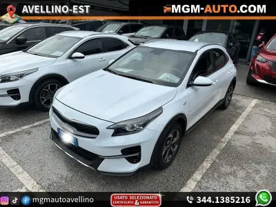 Usata Kia XCeed Urban 116 CV (85 kW) 2022 Bianco SUV