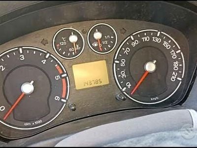 Usata Ford Fiesta 2008 Bianco Berlina