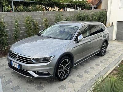 VW Passat Alltrack