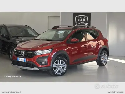 Usata Dacia Sandero Comfort 101 CV (74 kW) 2021 Rosso Berlina