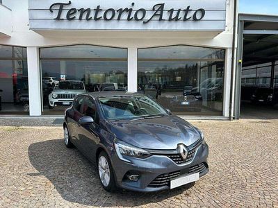Usado Renault Clio V Evolution 101 HP (74 kW) 2022 Cinzento Sedan