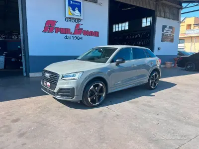 Usata Audi Q2 S-Line 150 CV (110 kW) 2019 Grigio SUV