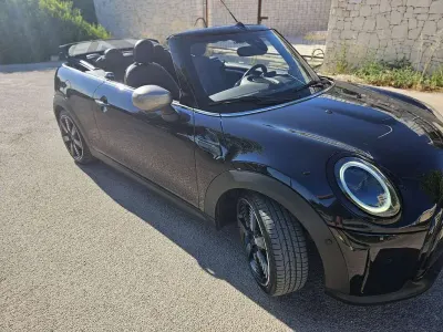 Usata Mini Cooper Cabriolet 136 CV (100 kW) 2023 Bluazzurro Cabrio