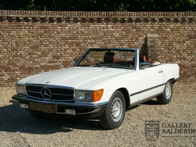 Usata Mercedes SL380 165 CV (121 kW) 1982 Bianco Cabrio