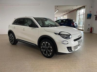 Usata Fiat 600 La Prima 100 CV (73 kW) 2025 Bianco SUV
