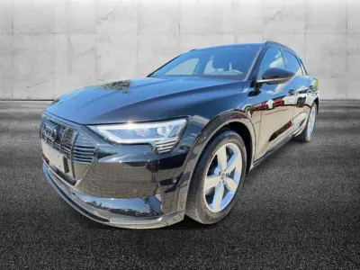 Usata Audi e-tron 158 kW (215 CV) 2022 Nero SUV