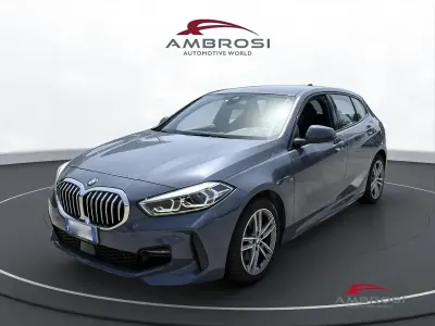 Usata BMW 116 M Sport 116 CV (85 kW) 2022 Grigio Utilitaria