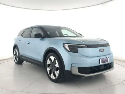 Usata Ford Explorer Extended Range 88 kW (121 CV) 2024 Azzurra SUV