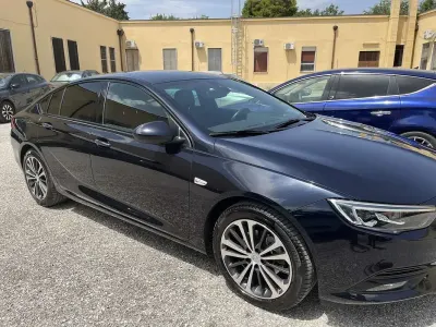 Usata Opel Insignia Innovation 136 CV (100 kW) 2021 Berlina