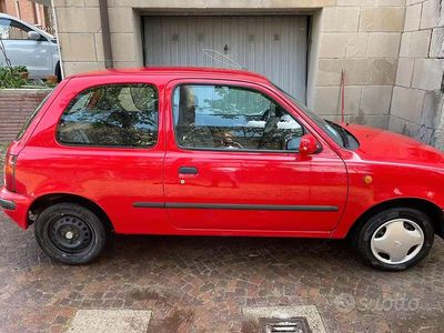 Usata Nissan Micra 1997 Rosso Utilitaria