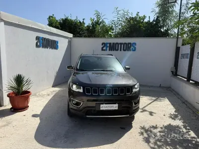 Usata Jeep Compass Limited 140 CV (102 kW) 2018 Grigio SUV