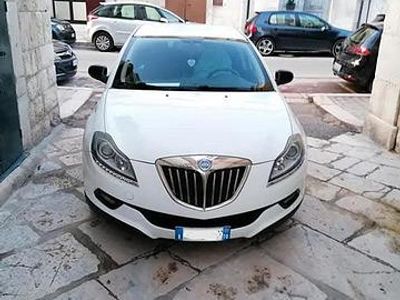 Usata Lancia Delta 120 CV (88 kW) 2009 Bianco Utilitaria