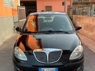 Usata Lancia Ypsilon