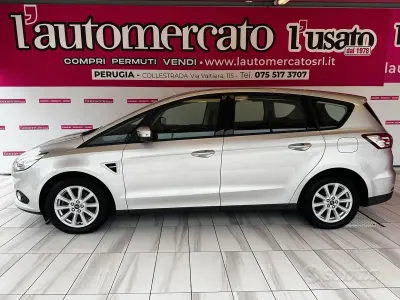 Gebraucht Ford S-MAX S 150 PS (110 kW) 2018 Grau Van / Kleinbus