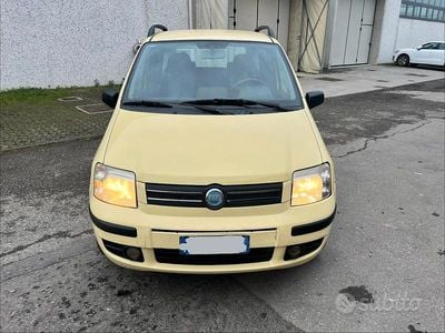 Usata Fiat Panda Dynamic 60 CV (44 kW) 2007 Giallo Utilitaria