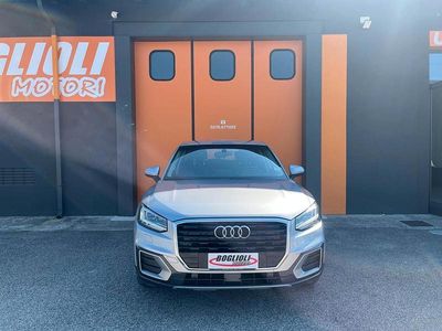 Usata Audi Q2 Business 116 CV (85 kW) 2018 Argento SUV