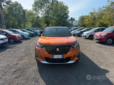 Gebraucht Peugeot 2008 GTi 110 PS (80 kW) 2021 Orange SUV