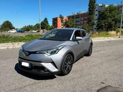 Usata Toyota C-HR