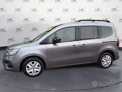 Usata Renault Kangoo Edition One 95 CV (69 kW) 2022 Grigio Monovolume