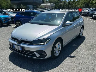 Usata VW Polo Style 95 CV (69 kW) 2025 Argento Utilitaria