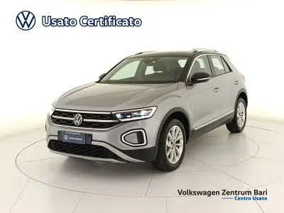 Usata VW T-Roc Style 116 CV (85 kW) 2023 Argento SUV