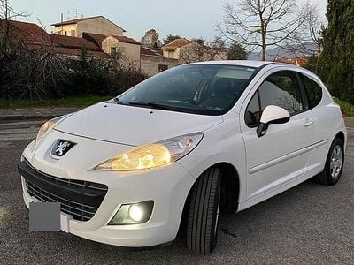 Usata Peugeot 207 70 CV (51 kW) 2012 Bianco Berlina