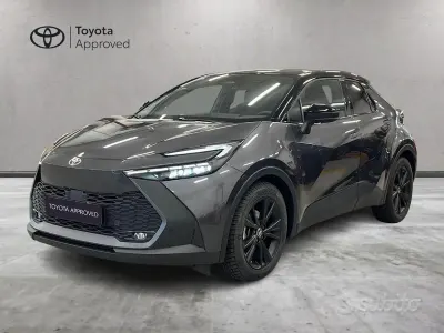 Usata Toyota C-HR Trend 98 CV (72 kW) 2024 Grigio SUV