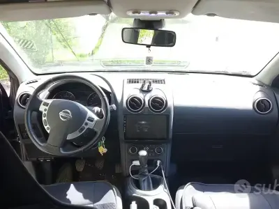 Usata Nissan Qashqai 110 CV (80 kW) 2012 Nero SUV