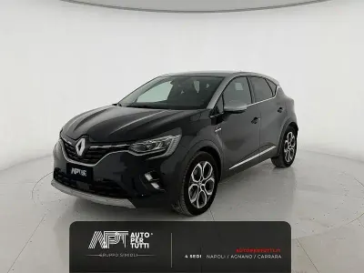 Usata Renault Captur Intens 143 CV (105 kW) 2022 Nero SUV