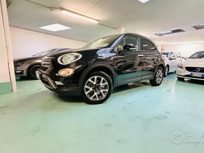 Usata Fiat 500X Cross 140 CV (102 kW) 2016 Nero SUV