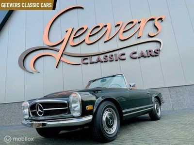 Usata Mercedes SL280 170 CV (125 kW) 1970 Verde Cabrio