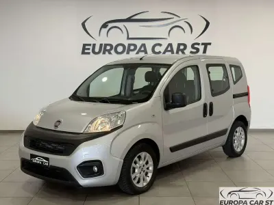 Usata Fiat Qubo Lounge 80 CV (58 kW) 2018 Grigio Monovolume