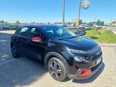 Usata Citroën C3 Shine 102 CV (75 kW) 2019 Nero Utilitaria