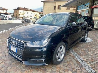 Käytetty Audi A1 90 HP (66 kW) 2015 Musta Viistoperä