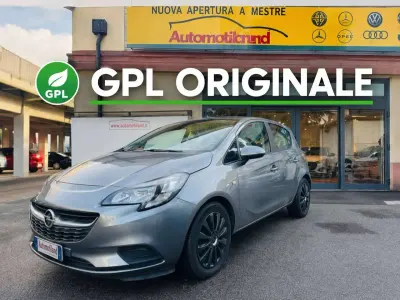 Usata Opel Corsa 90 CV (66 kW) 2018 Grigio Utilitaria