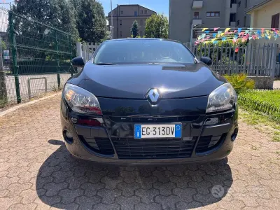 Usata Renault Mégane GT Line GT-Line 130 CV (95 kW) 2011 Nero Coupé