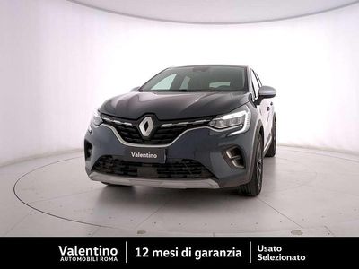 Usata Renault Captur Techno 143 CV (105 kW) 2023 Grigio SUV