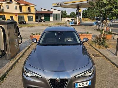 Usata Alfa Romeo Giulia 150 CV (110 kW) 2016 Berlina