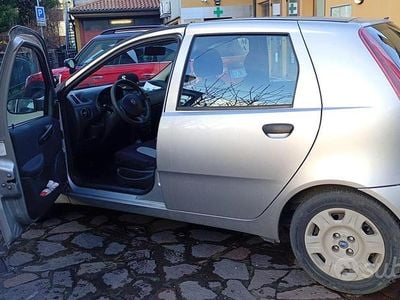 Usata Fiat Punto 2005 Grigio Utilitaria