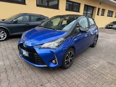 Second-hand Toyota Yaris Hybrid Business Edition 73 CP (53 kW) 2019 Albastru Berlinǎ