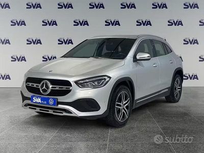 Usata Mercedes GLA200 150 CV (110 kW) 2020 Grigio SUV