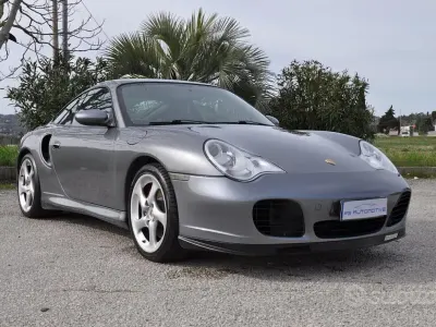 Usata Porsche 911 Turbo 420 CV (308 kW) 2002 Grigio Coupé