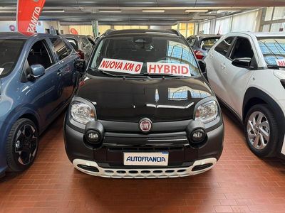 Nuova Fiat Panda Cross Cross 70 CV (51 kW) 2025 Nero Utilitaria