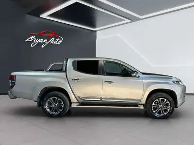 Usata Mitsubishi L200 150 CV (110 kW) 2021 Other Pick-up