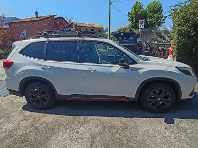 Usata Subaru Forester 4dventure 150 CV (110 kW) 2022 Bianco SUV