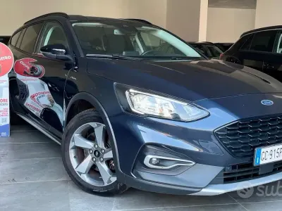 Usata Ford Focus Active 120 CV (88 kW) 2020 Blu/azzurro Station wagon