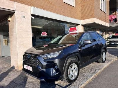 Usata Toyota RAV4 Hybrid Active 178 CV (130 kW) 2020 Grigio SUV