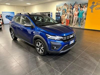 Usata Dacia Sandero Comfort 100 CV (73 kW) 2023 Blu Utilitaria