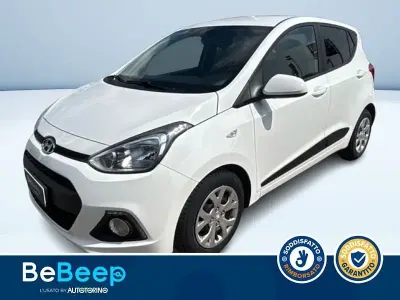Begagnad Hyundai i10 Comfort 67 HK (49 kW) 2016 Vit Halvkombi