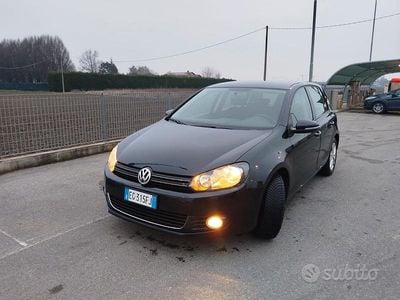 Usata VW Golf VI Comfortline 102 CV (75 kW) 2011 Nero Utilitaria